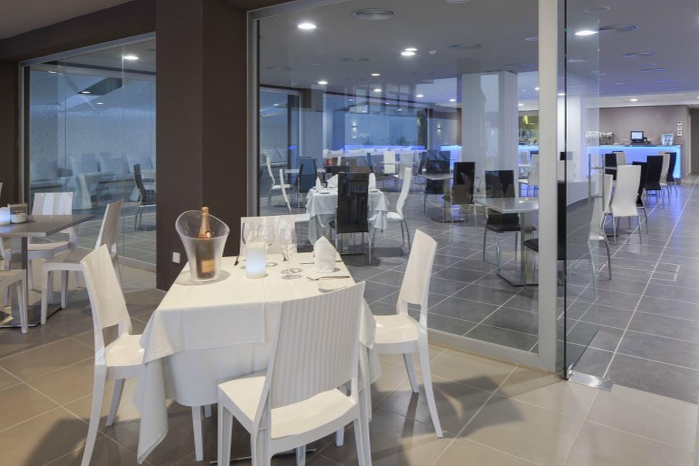 Sant Antoni de Portmany Axel Beach Ibiza - Adults Only מראה חיצוני תמונה